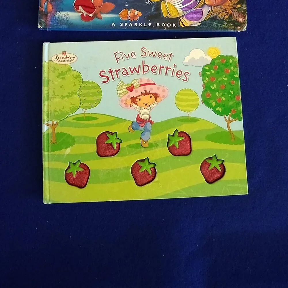 Five Sweet Strawberries + Rainbow Sea x 2